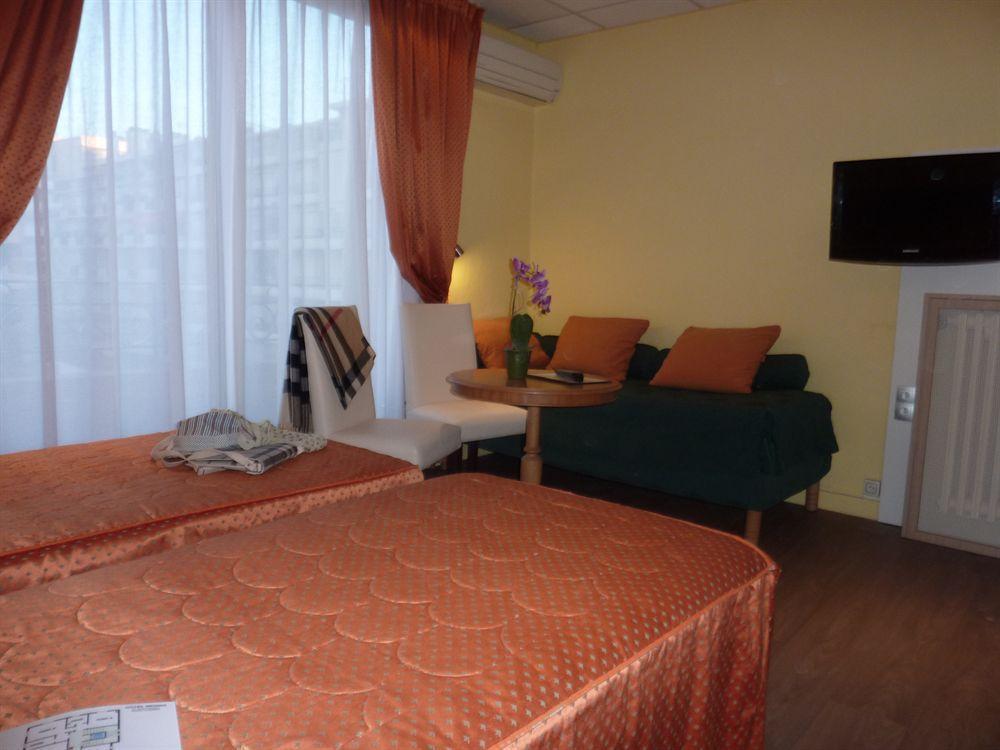Hotel Regina Cannes Esterno foto