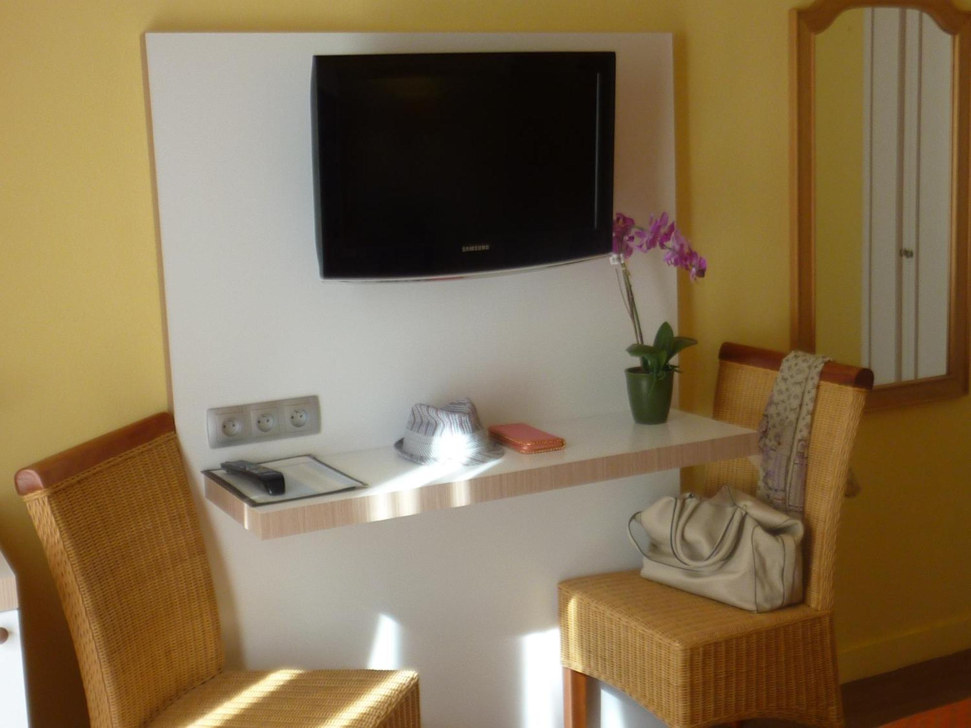 Hotel Regina Cannes Esterno foto